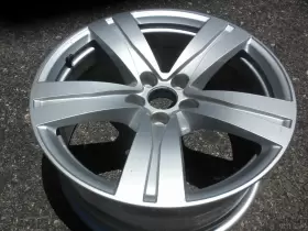 4m0601025a 19 Audi A8 Rim Inches Wheel Original Equipment One 18 Inch Q7 Oem Alloy 4m0601025a 19 Audi A8 Rim Inches Wheel Original Equipment One 18 Inch Q7 Oem Alloy