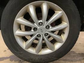 560-70720b Wheel 17x7 Alloy 10 Spoke Painted With Fits 06-08 Azera 353910