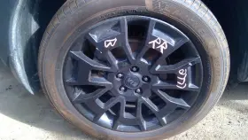 560-71000 Wheel 20x7-1/2 Alloy 14 Spoke Gloss Black Fits 21 Telluride 430136