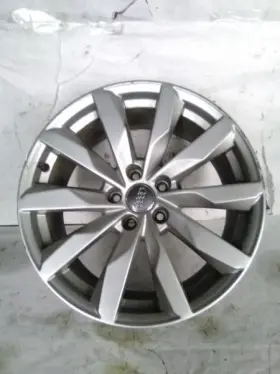 560-12074 Audi Wheel 18x8-1/2 Alloy 10 Thick Spoke Fits 15-18 A5 550812