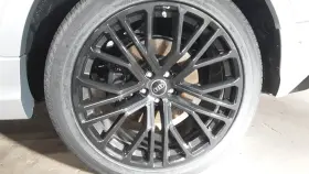 560-12158 Audi 2024 Sq8 Oe Wheel 22x10 10 Y Spoke