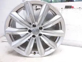 560-58986 Audi Wheel 20x9 Alloy 10 Spoke Fits 16-18 A8 B Condition Oem