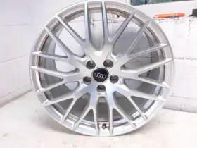 560-58997 Audi Wheel 20x9 Alloy 10 Y Spoke Painted Silver Fits 16-17 19-21 Tt A Condition