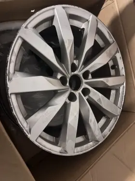 8w06061025bg Audi Aluminum Rims Wheels