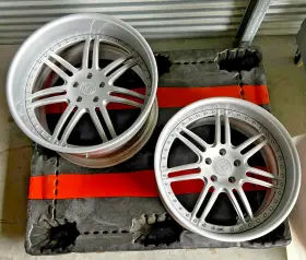 Agl36201105b503pcsfl80120cp Avant Garde Agl36 3pc Silver Flat Lip 20x11 25 / 22x14 30 5x120.65 70.0 Stagge