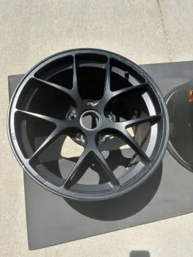 Re1684 Bbs Porsche 981 718 Gt4 Gt4rs Clubsport Manthey Racing Wheels