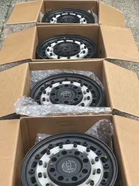 Br006tb6606c84 Black Rhino Arsenal 8.5x17 Sand On Rim Br006tb6606c84 Black Rhino Arsenal 8.5x17 Sand On Rim