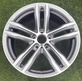 36-11-7-856-711 Bmw Oem F30 F32 F33 704 M Style Wheel Rim 19 Inch 8.5j Et 47 Rear 5x120 7856711