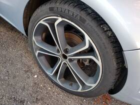 Buick 560-04141 2016 Cascada Oem Wheel Rim 20x8.5 5 Spoke Has Some Rash