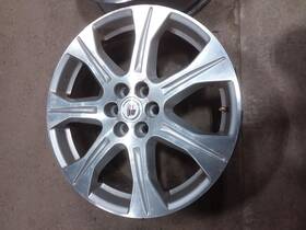 Cadillac 560-04710 Wheel 20x8 7 Spoke Machined Finish With Painted Accents Fits 13-16 Srx 2071604