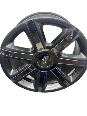 Aly04739 Cadillac 2015 - 2020 Escalade Oem 22x9 Silver Wheel With Chrome Inserts Scratches