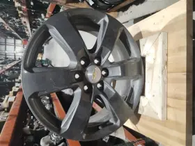 560-05811 Chevrolet Wheel 20x7-1/2 6 Spoke Opt Pjl Fits 17 Traverse 1836300
