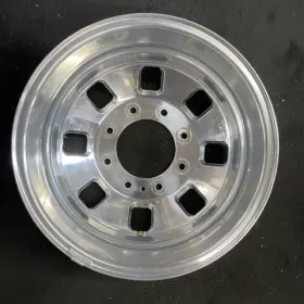 84830463 Chevrolet Gmc Rear Polished Silverado 3500 Pickup Oem Wheel 18 Inch Original 14129