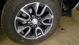 560-05915b Chevrolet Truck Wheel 20x9 10 Spoke Opt Nzn Fits 22 Silverado 1500 Pickup 10303729