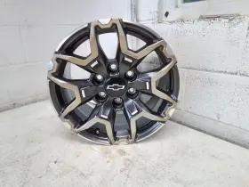 560-14096 Chevrolet Truck 2024 Colorado 17x8 Wheel Black And Bronze A- Condition Oem