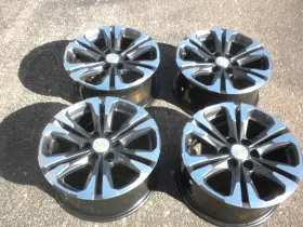 84392593 Chevy Colorado Wheel 17 Inches Gmc Canyon Rim One Inch Original Equipment Oem