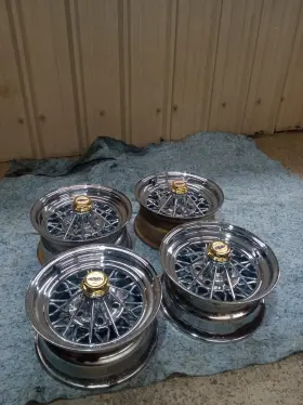 260-61c5754 Cragar Vintage 1998/1999 30 Star Gold And Chrome Wire Wheel 260-61c5754 Cragar Vintage 1998/1999 30 Star Gold And Chrome Wire Wheel