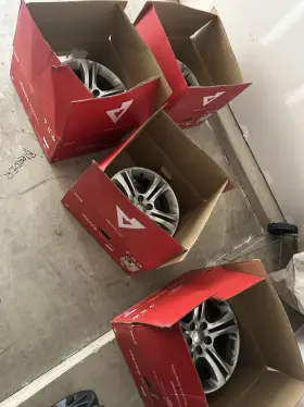 5pn31ls1aa Dodge 2015-2023 Charger Wheels