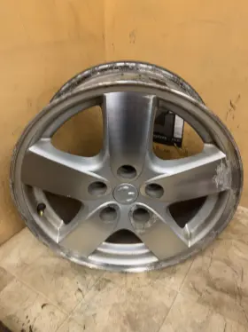 2184 Dodge Trucks 2003-2007 Caravan Wheel 16x6.5 Aluminum Alloy Chrome 5x114mm Oem