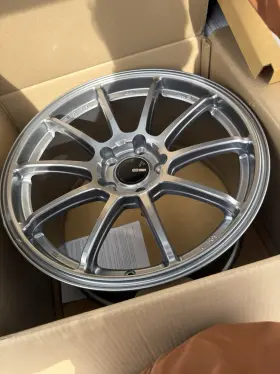 543-895-1245gr Enkei Triumph Wheels 18x9.5 45 5x120 72.6mm Hub Storm Gray. Brand New