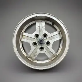 1272356 Factory/oem 1979-1988 Vovlo 240 260 Series 15 Inch Rim 15x6