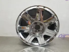 560-03533 Ford 05 2005 Tbird Thunderbird 17x7-1/2 Wheel 7 Spokes Grooved Chrome Plated