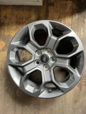 560-10516 Ford Wheel 17x7 5 Y Spoke Raised Center Spokes Fits 22-23 Maverick Pickup 570713