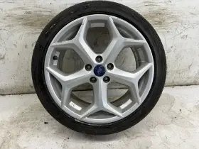 Cm5z-1007-b Ford 14-19 Fiesta St 18 Inch X 8 Wheel Single Without Tire Wt Mk6 5 108 Et55 Oem