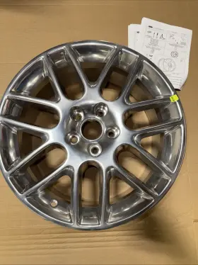 Dr3z-1k007-a Ford 18 Inch Oem Mustang 2013-2014 Polished Wheel 18x8 5x114.3