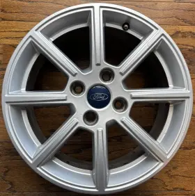 F1e8-1007-va Ford Oem 14-19 Fiesta 16x6.5 8 Spoke Silver Wheel 30585592 4x108 Grade B- Preown