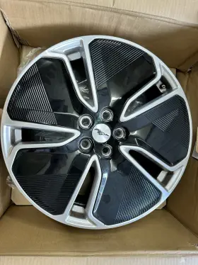 Lj8c1007c1a Ford 21-25 Mach E Wheels 19 Inch With Aero Covers. Sets Of 4 Lj8c1007c1a Ford 21-25 Mach E Wheels 19 Inch With Aero Covers. Sets Of 4