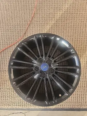 Sxd40895 Ford 2011 10 Spoke