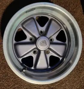 91136102000 Fuchs Porsche Fuch Wheel With Center Cap 7x15 Factory Original Amazing Shape