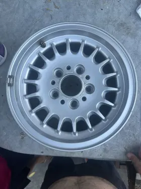 1125698 Fundo Bwm 14x6 Aluminum Wheel 02/85 Super Nice
