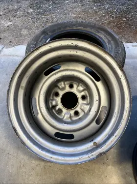 032025 General Motors Original Rim Chevy 15 Inch X8 Corvette Rally Wheel 5 Lug 4.75 Bolt Pattern Code Az