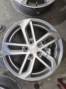 23446991 Gm 2016-2017 Chevy Equinox Wheel Rim 18x7 5 Double Spoke Painted Silver Opt 5p4