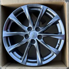 84004241 Gm Cadillac Ct5 Sport Oem Wheel 19 Inch 2020-2023 Rim Factory Original