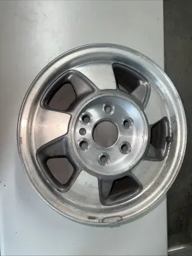 9592561 Gm 2000-2003 Chevy Silverado Tahoe 16 Inch Machined Wheel Rim Oem #44