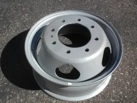 9597735 Gm Gmc Chevy One Front Or Back/rear 17 Inch Sierra Denali Dually Rim Inches Oem