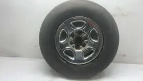 9595394 Gm Trucks 1999 2000 2001 2002 2003 2004 Sierra Gmc Or Yukon Steel Rim Tire 16 Inch