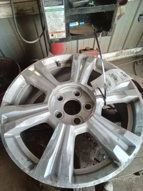 23446993 Gmc Used Wheel Fits 2017 Terrain 18x7 6 Spoke Silver Opt Rey Grade A