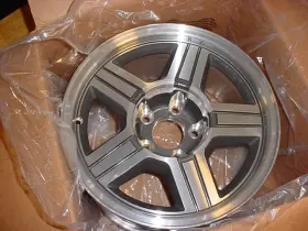 9592659 Gmc Nos/oem Sonoma Chevy S10 Complete 16 Inch Ss Wheel Kit 1996-00 Cap Lug