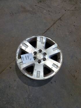 Gmc Truck 560-05306 Wheel 20x8-1/2 6 Spoke Machined Finish Fits 07-10 Sierra 1500 Pickup 308394