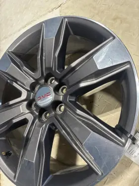 560-05799 Gmc Truck Wheel 20x8 6 Spoke Opt Rtg Fits 17-19 Acadia 189714
