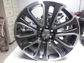 560-05842 Gmc Truck 2019 Acadia 20x8 Wheel A Condition 12 Spoke Oem 560-05842 Gmc Truck 2019 Acadia 20x8 Wheel A Condition 12 Spoke Oem