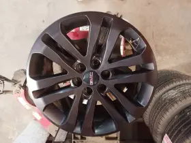 560-05968 Gmc Truck 18x8.5 Aluminum Wheel Rim Split Spoke From 2019 Canyon 12686819