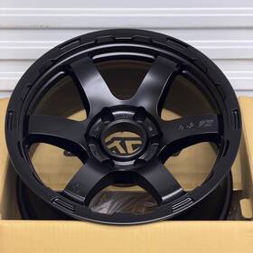 Gram Lights Wgixw00kh Wgixw00kh Set Of 4 57dr-x Hd 18x9 6x139.7 Semi Gloss Black