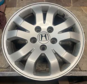 42700s9aa71 Honda 2005-2006 Crv Wheel 16x6.5 Alloy 10 V Spoke Silver Oem
