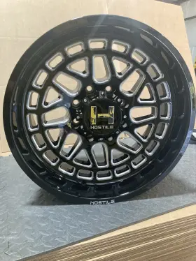 H122mb-201081-19 Hostile 20x10 Reaper Bladecut 8-165.1 -19 Offset 125.2 Hub Bore H122mb-201081-19 Hostile 20x10 Reaper Bladecut 8-165.1 -19 Offset 125.2 Hub Bore