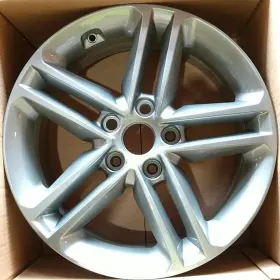 529102w200 Hyundai 1 Wheel Rim For Santa Fe Recon Oem Nice Smoked Hyper Painted